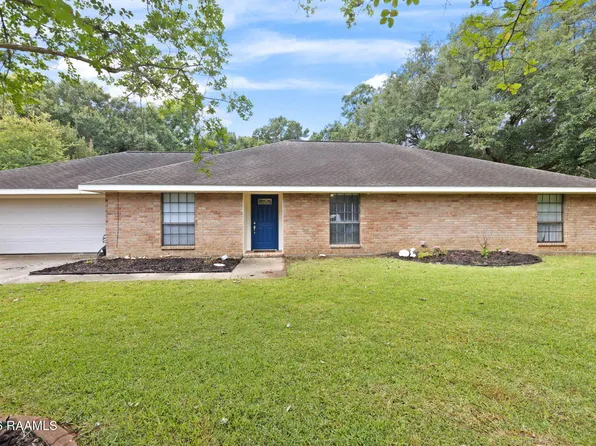 161 Greenfield Dr, Lafayette, LA 70520