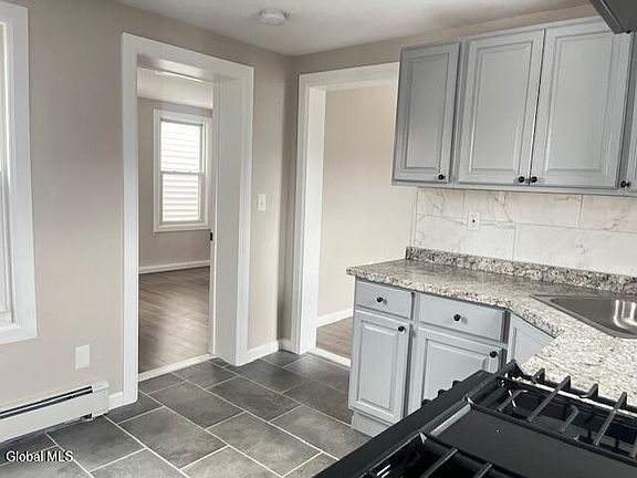 5th image of 43 McElwain Ave #2