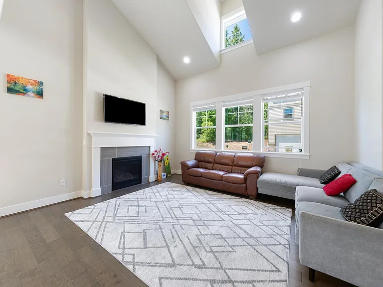 15262 NW Fig Ln — Photo 2
