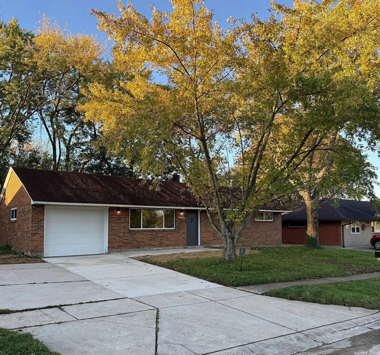 5524 Shady Oak Street - 1 — Photo 1