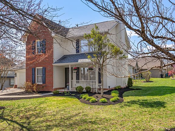 4th image of 400 Amberley Dr