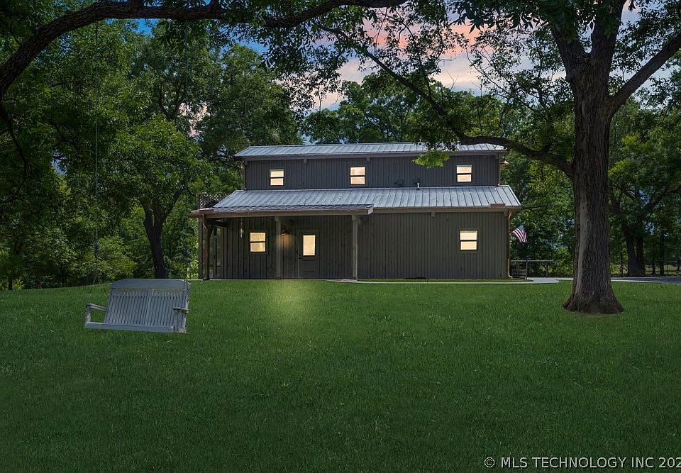 1st image of 68243 S 220th Rd