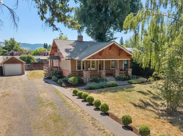 3233 Odell Hwy, Hood River, OR 97031