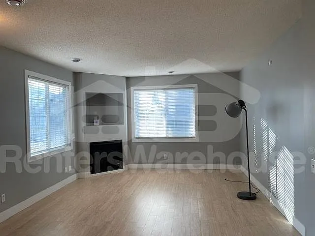 11011 Oak Grove Cir #B — Photo 5