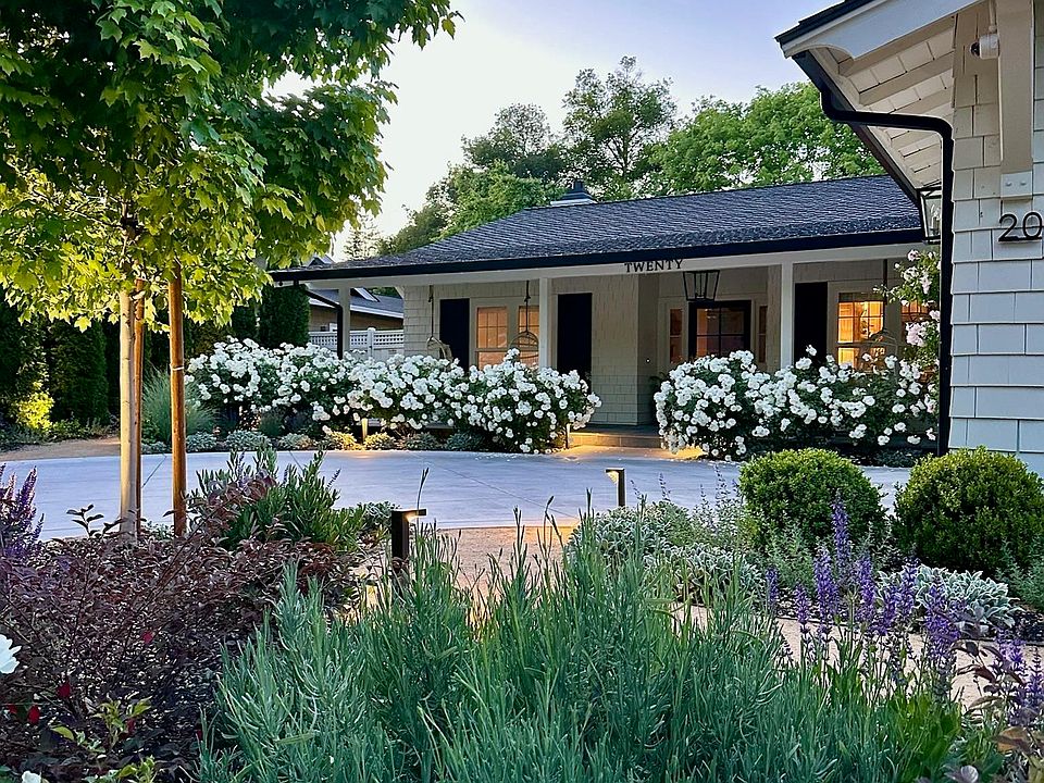 1st image of 20 Olympic Oaks Dr