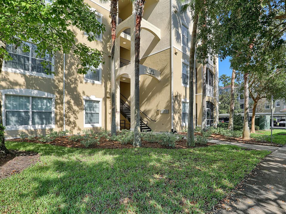 1st image of 7801 Point Meadows Dr Unit 1209