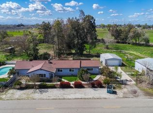 11213 Walnut Ave, Oakdale, CA 95361