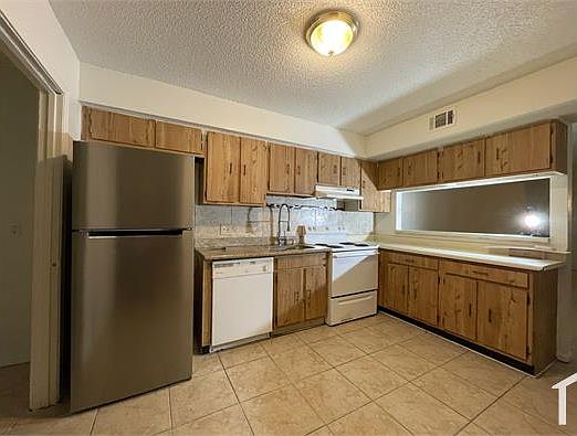 1st image of 5971 Tullis Dr