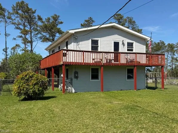 141 Williams Dr, Knotts Island, NC 27950