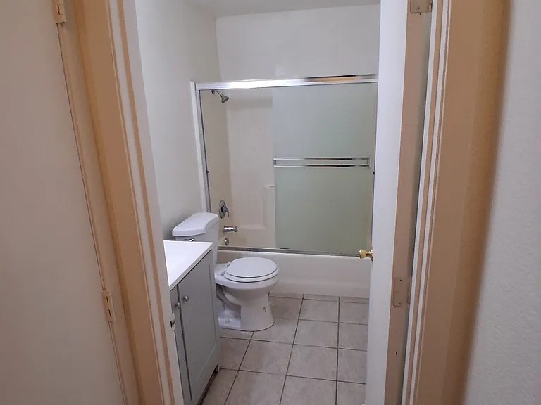 1956 Darrah St #10 — Photo 13