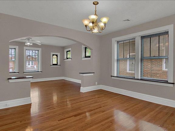 2nd image of 4964 Parker Ave #2F