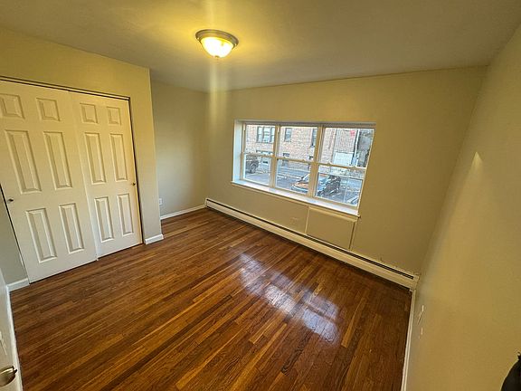 4th image of 111-07 Lincoln Ave #2B