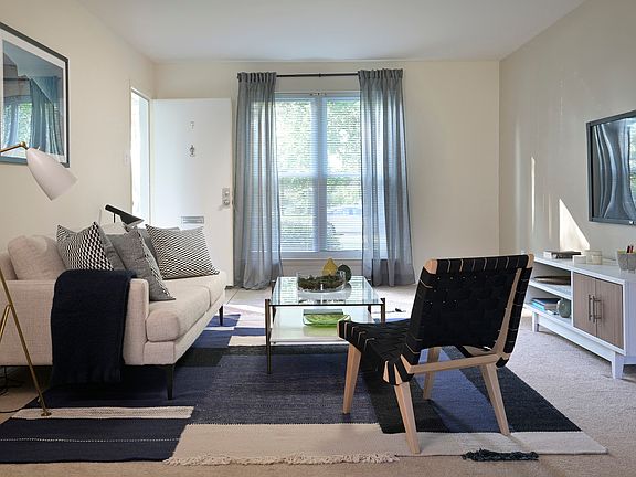 Spacious &amp; Inviting Living Rooms