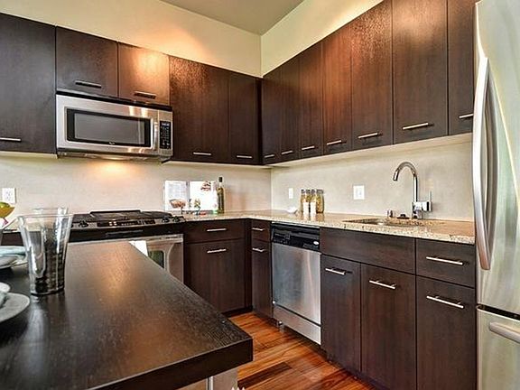 4th image of 2960 Eastlake Ave E #305