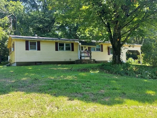 1075 W Brookfield Rd, New Braintree, MA 01531