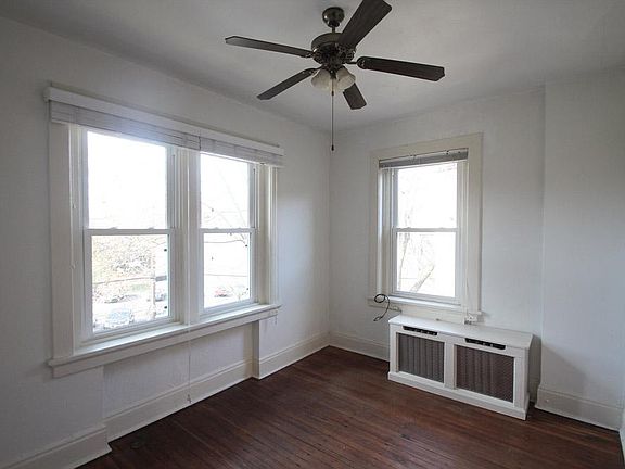 3rd image of 500 Todd St APT 13