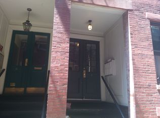 5 Goodwin Pl APT 1, Boston, MA 02114