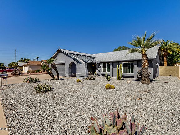 3rd image of 6610 W TURQUOISE Avenue