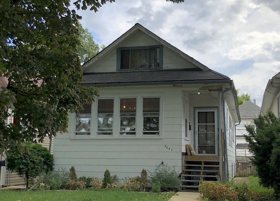 1st image of 5047 W Windsor Ave