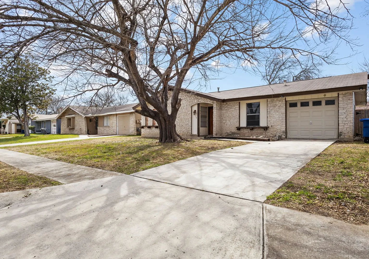 Casa Oro-4718 — Photo 2