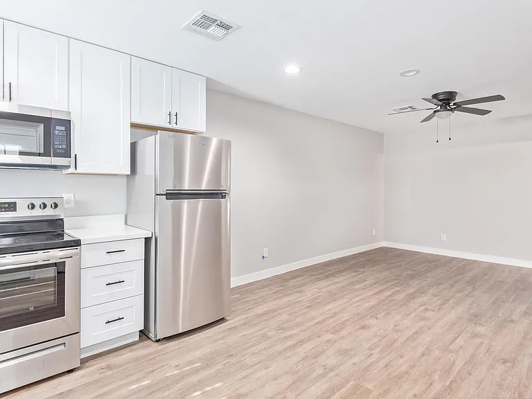 5131 N 17th Ave #2 — Photo 6