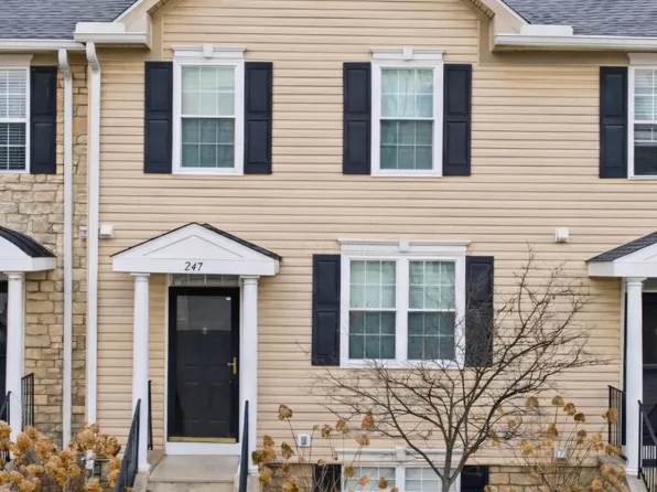 247 Oxford Oak Dr, Blacklick, OH 43004
