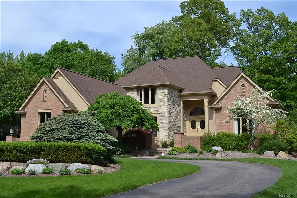 2565 Norwood Rd photo 1