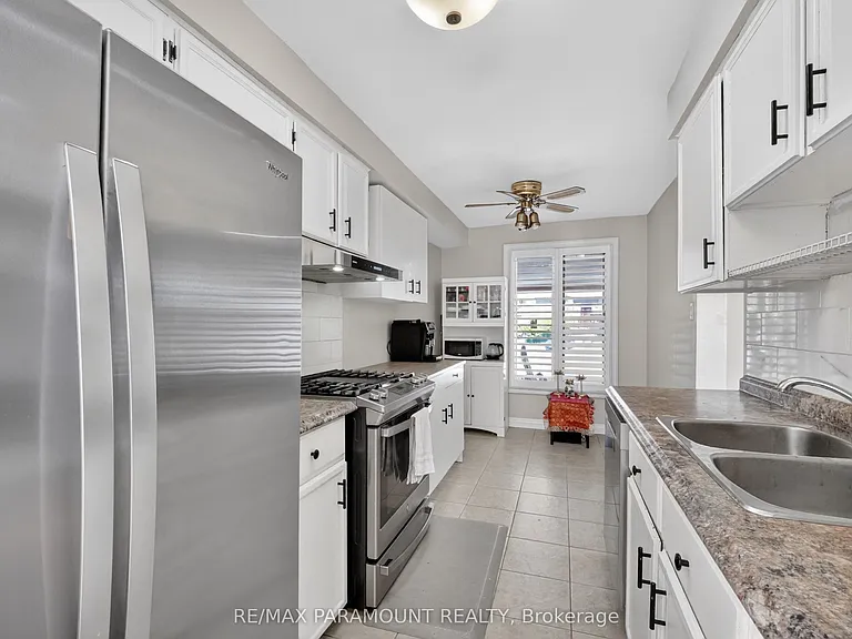 32 Fanshawe Dr — Photo 14