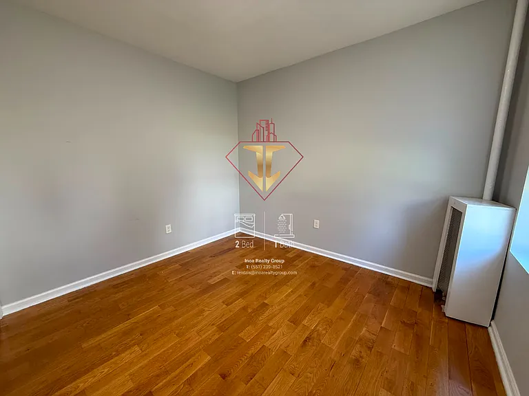 146-150 Manhattan Ave #3 — Photo 10