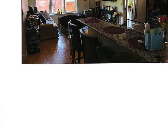 2nd image of 115 B St Unit 5