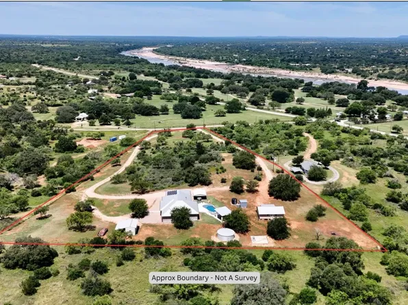 116 County Road 117 Road, Llano, TX 78643-1271
