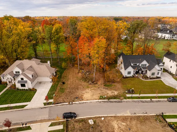 3744 Cherwell Dr, Zionsville, IN 46077
