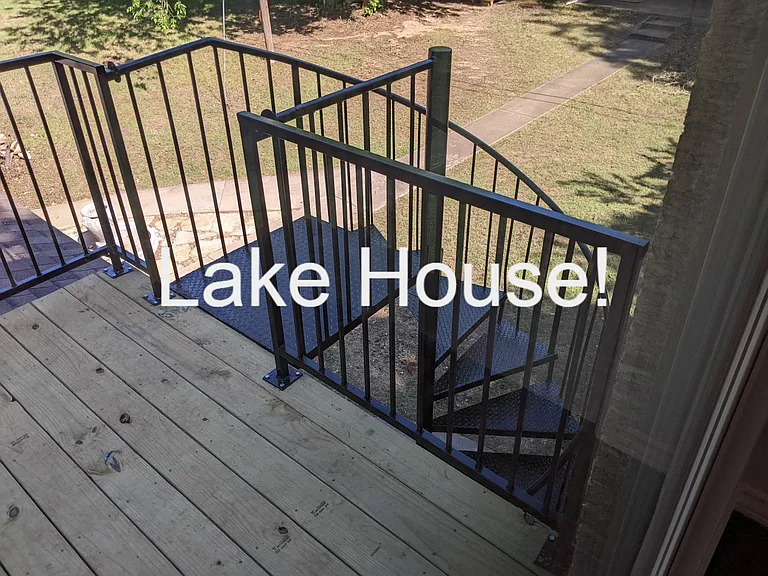 7464 Love Cir — Photo 27