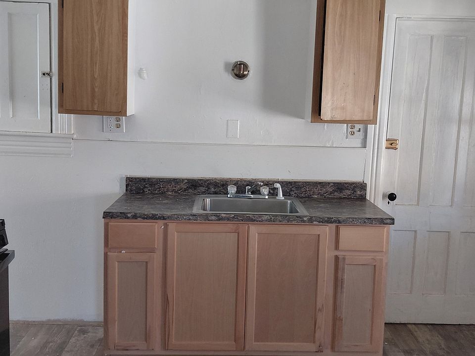 1st image of 56 Montgomery St #2