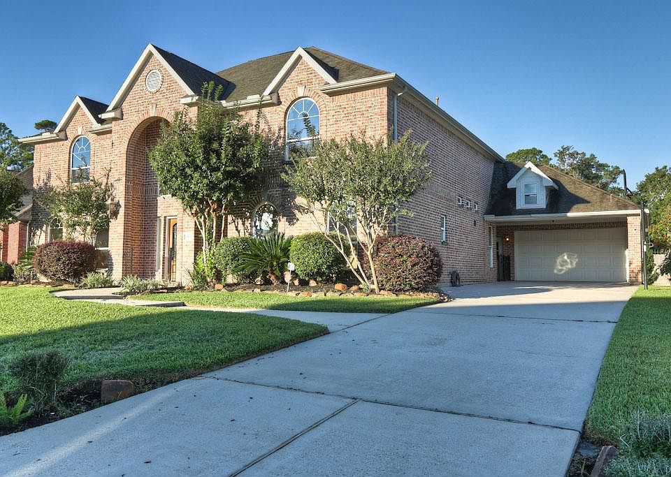 1st image of 20607 Sunny Shores Dr
