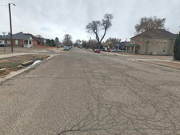 4th image of 1544 E Routt Ave