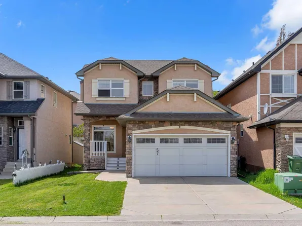 57 Sherwood Ter NW, Calgary, AB T3R 1M9
