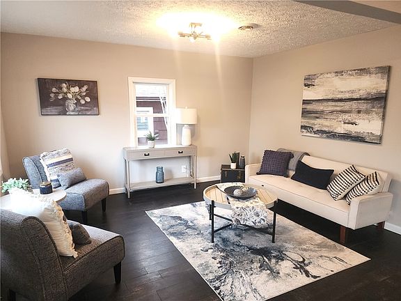 3rd image of 50 Anchor Ter