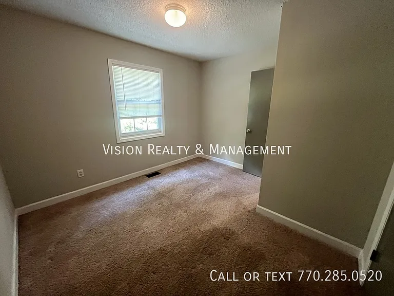 750 Blandenburg Rd #A — Photo 36
