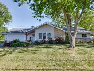 213 W State ROAD, North Prairie, WI, 53153