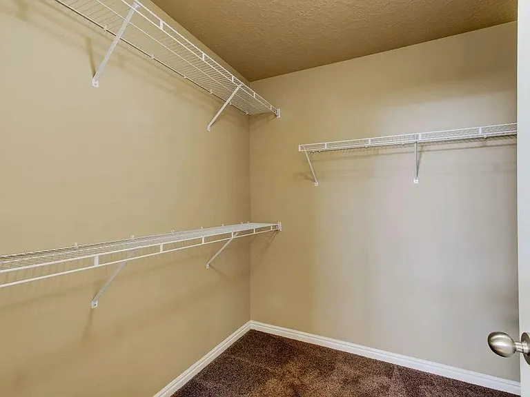 173 E Fiddlers Canyon Rd #11 — Photo 17