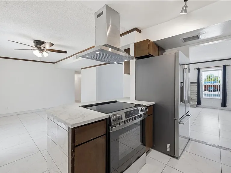 7530 E Stella Rd — Photo 14