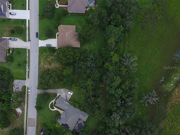 4th image of 3602 162nd Ave E