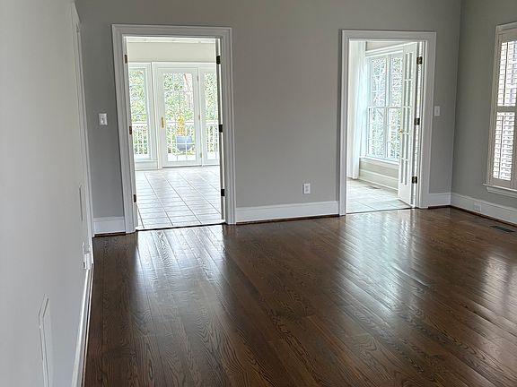 Living Room doors back to Sunroom