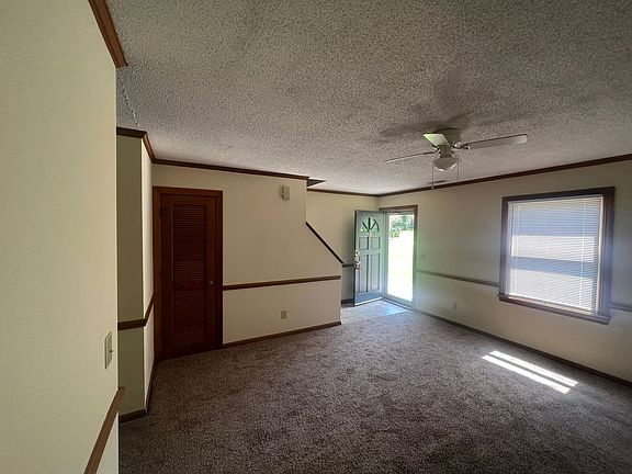 4th image of 405 Alice Dr Unit A