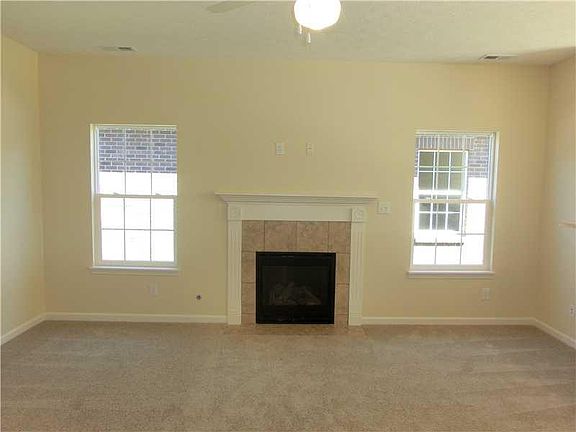 3rd image of 904 Baden Manor Dr