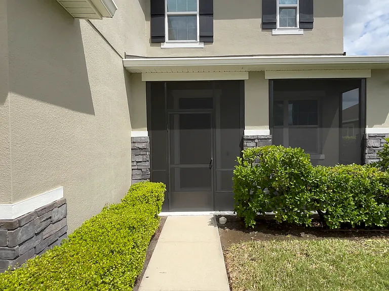 465 Grande Sunningdale Loop — Photo 4