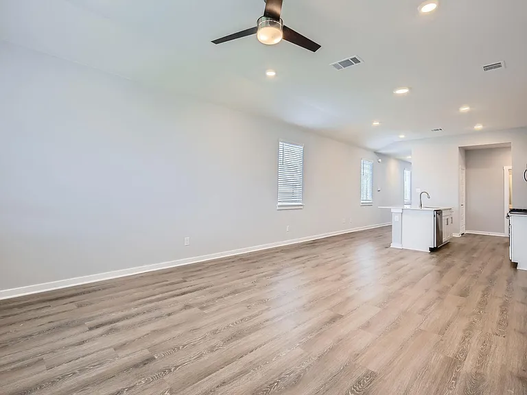 222 New Hampton Way — Photo 7