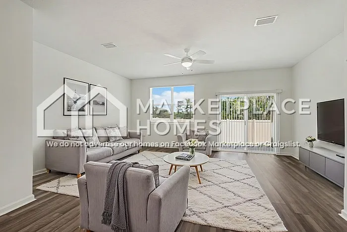 12022 Sylvia St — Photo 8