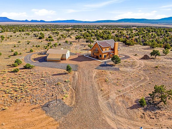 2nd image of 59 Bridle Path